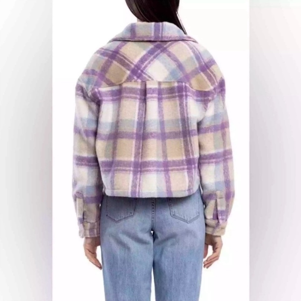 🌻 HOST PICK 🌻 ☔️ Blank NYC Cropped Purple Plaid Design Shacket ☔️ - Picture 2 of 4
